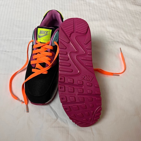 Nike Air Max size 6.5Y women size 8. - Picture 8 of 8